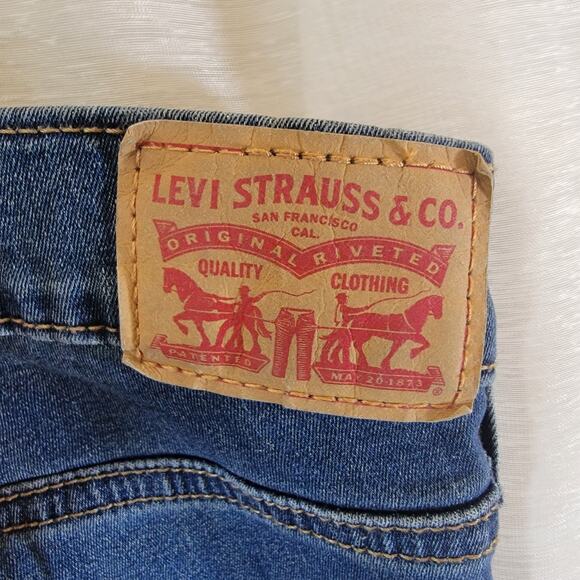 Levi’s Slimming Skinny Women’s Jeans Size 31 Blue Denim Mid Rise - Picture 4 of 5